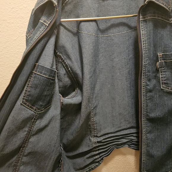 EXPRESS Denim Jacket / Cropped / Ruched Back / Zipper Sleeves - Picture 3 of 8